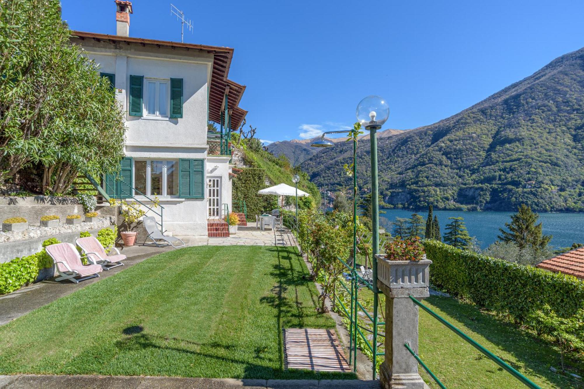 Casa Bambu - Splendida Vista Lago E Posto Auto 拉利奥 外观 照片