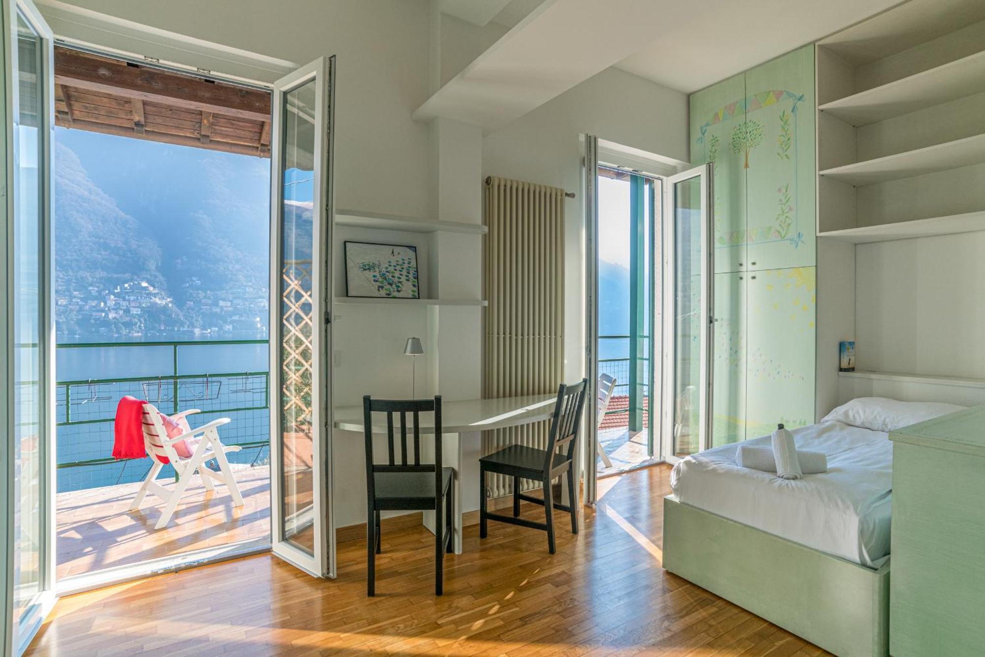 Casa Bambu - Splendida Vista Lago E Posto Auto 拉利奥 外观 照片