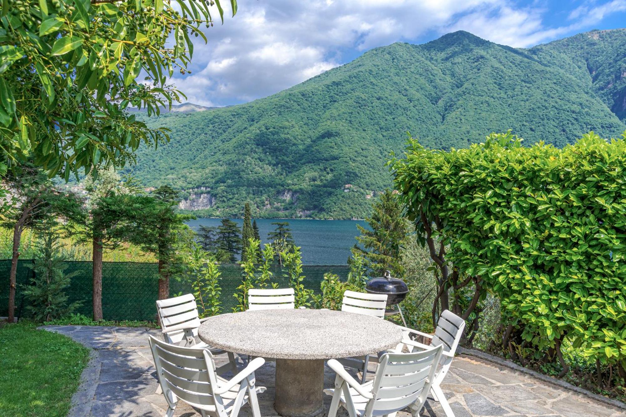 Casa Bambu - Splendida Vista Lago E Posto Auto 拉利奥 外观 照片