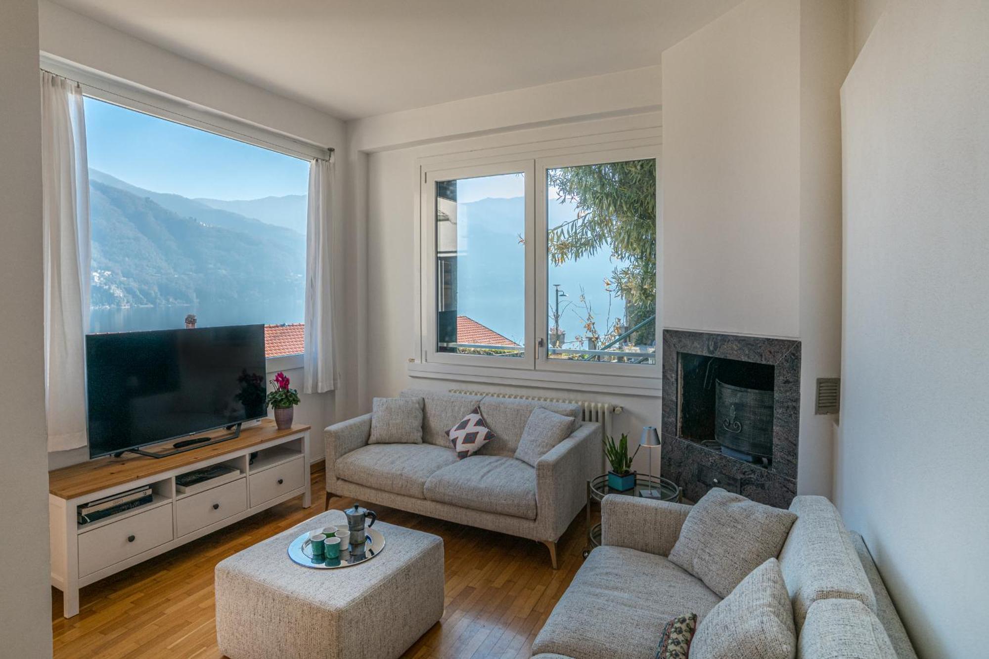 Casa Bambu - Splendida Vista Lago E Posto Auto 拉利奥 外观 照片