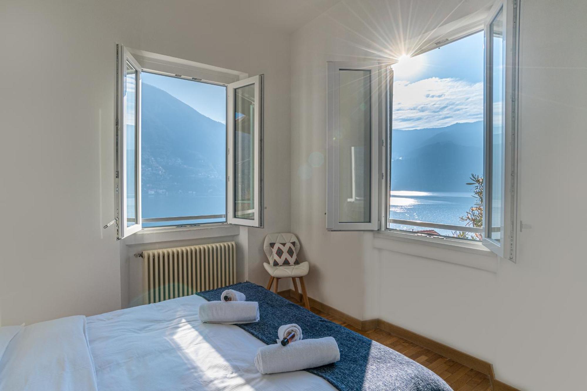 Casa Bambu - Splendida Vista Lago E Posto Auto 拉利奥 外观 照片
